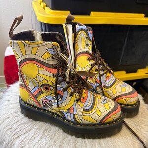 Doc Marten’s Canvas Retro Ray boots